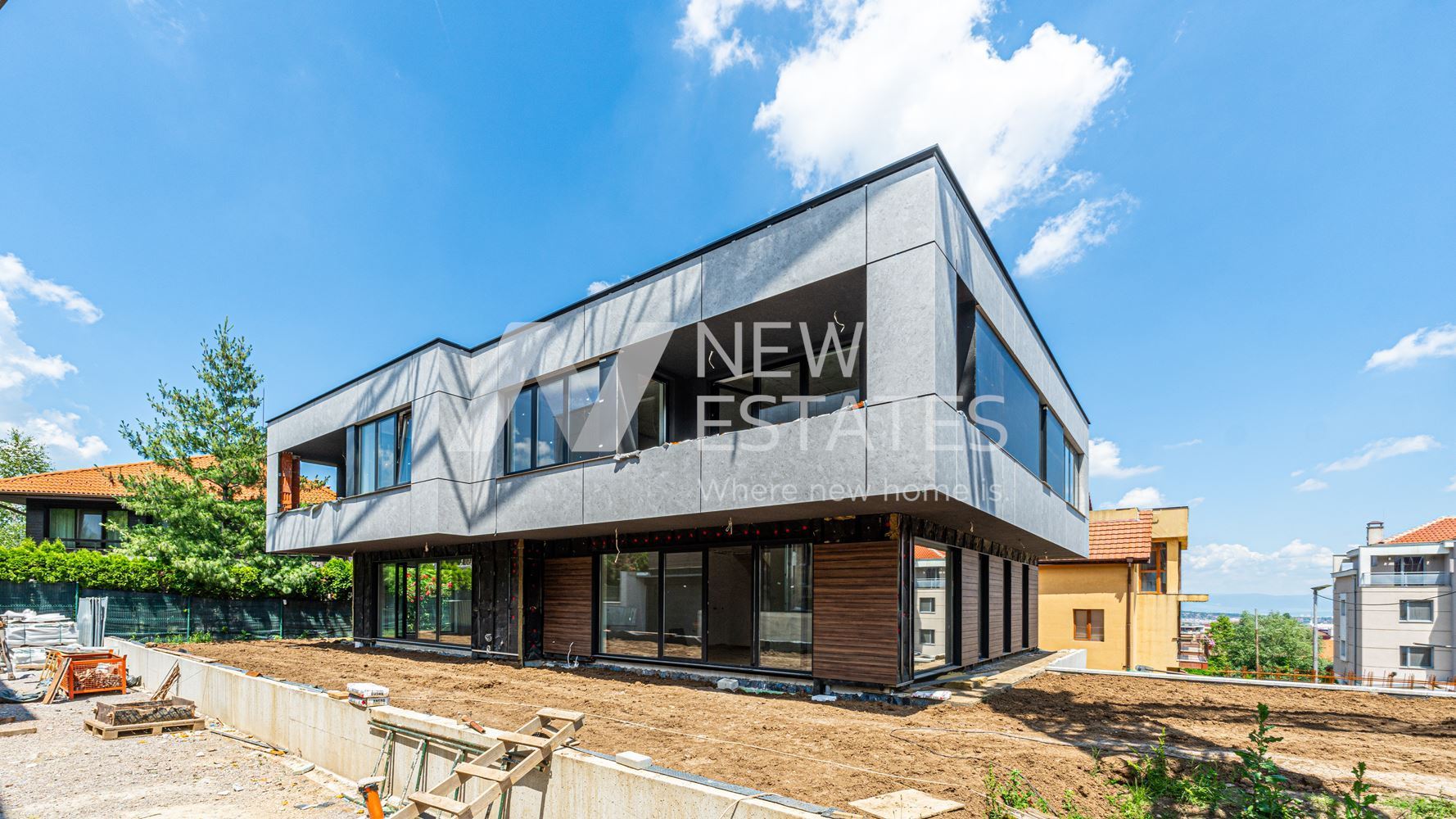 Съвременни къщи с панорамни гледки към София и Витоша | New Estates