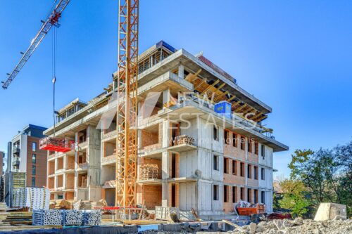 Две модерни жилищни сгради